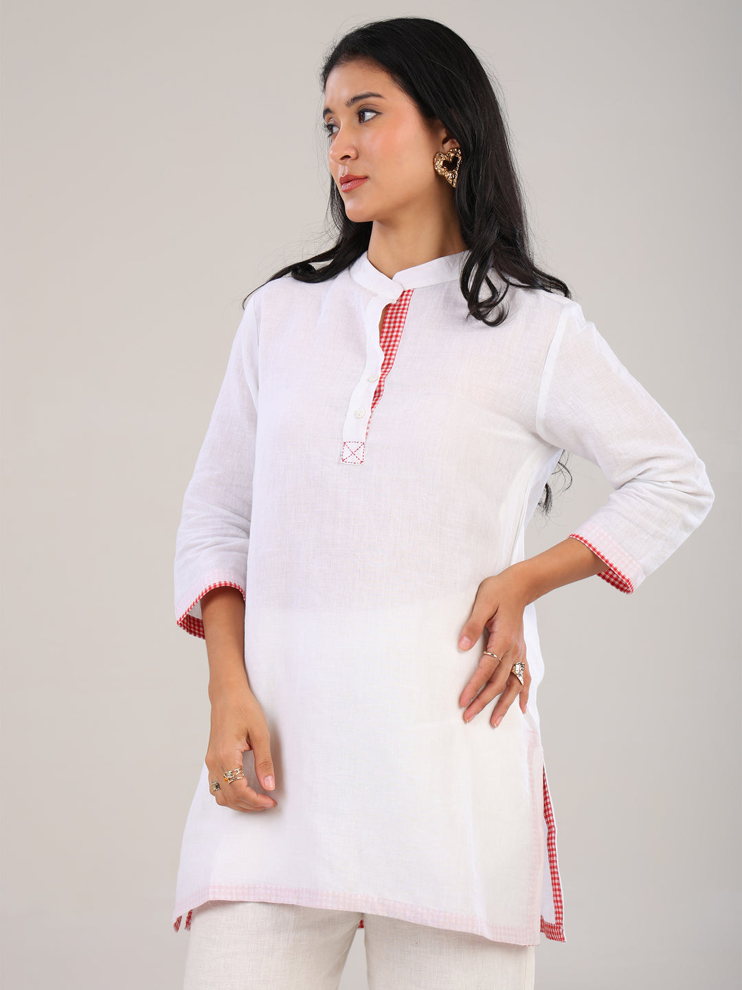 Talia White Band Collar Cord-Set