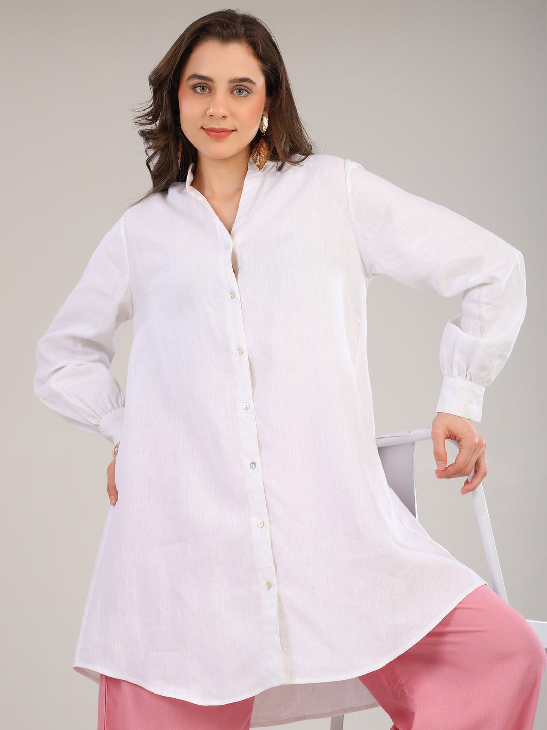 Nysa White V-Neck Shirt