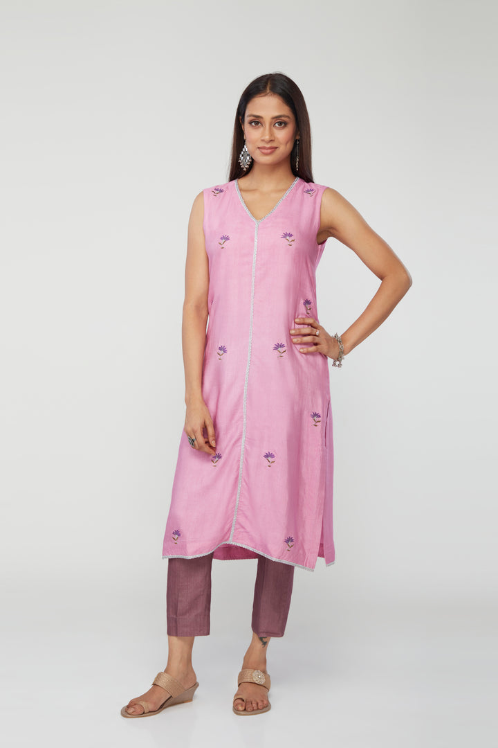 Dakshikha Silk Kurti Set