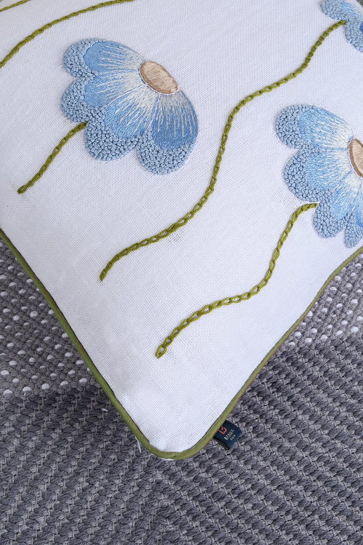 FLORAL FANTASY CUSHION COVER