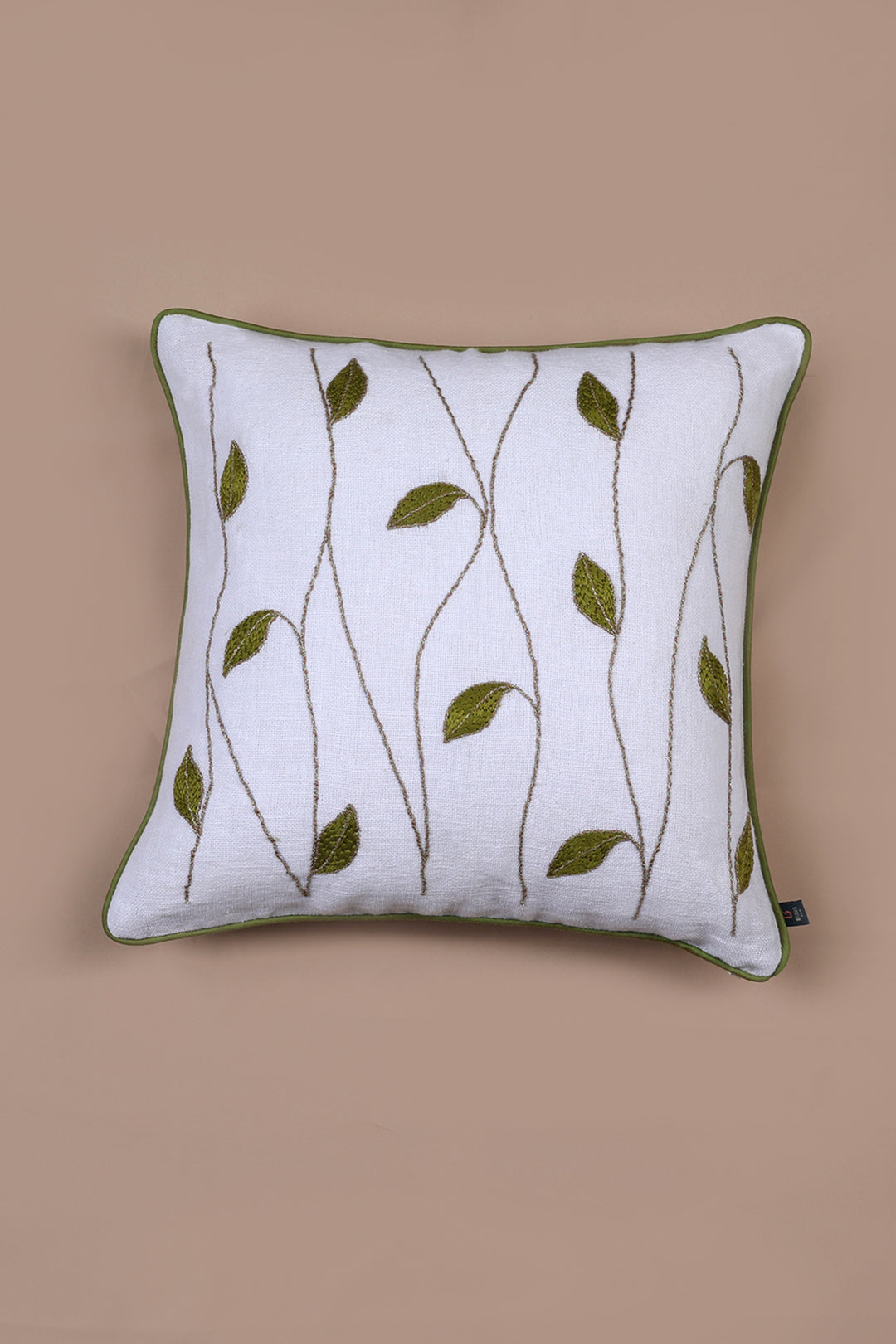 LEAF HEAVEN CUSHION COVER