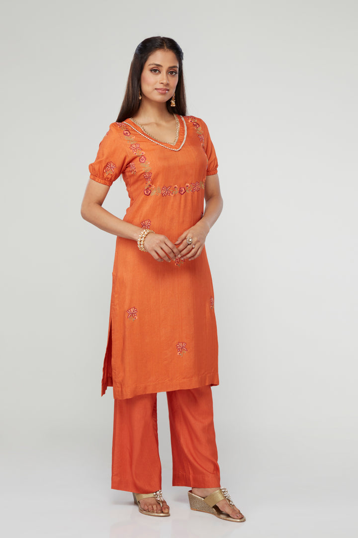 Udyati Silk Kurti Set